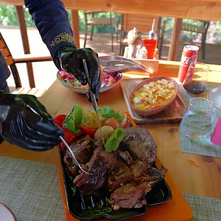 ロッジ Mesopotam Agrotourism Sarandë