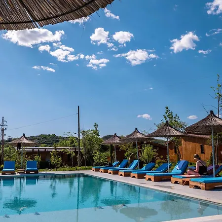 Mesopotam Agrotourism Lodge *