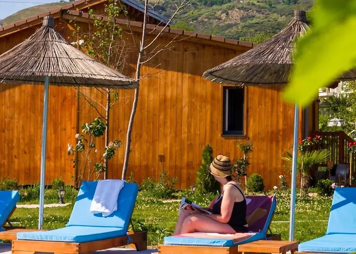 Mesopotam Agrotourism 山林小屋